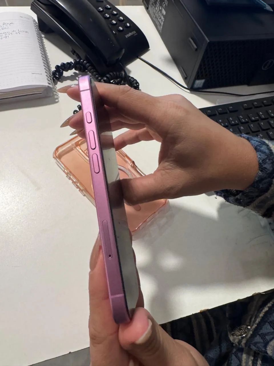 Vendo iPhone 16 Rosa (256 GB)  - Foto 4