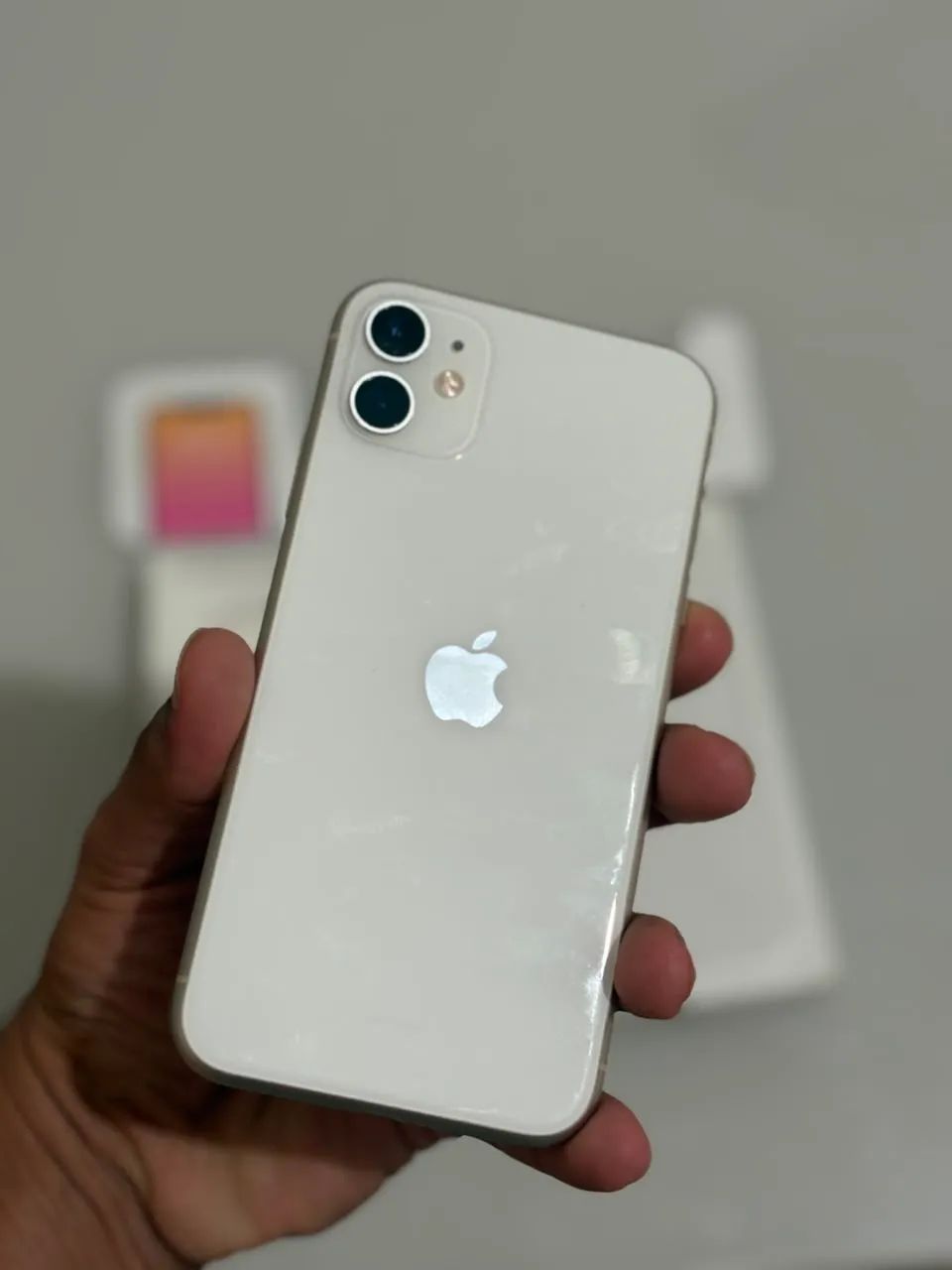 IPHONE 11 SEMI NOVO COM CAIXA - Foto 2