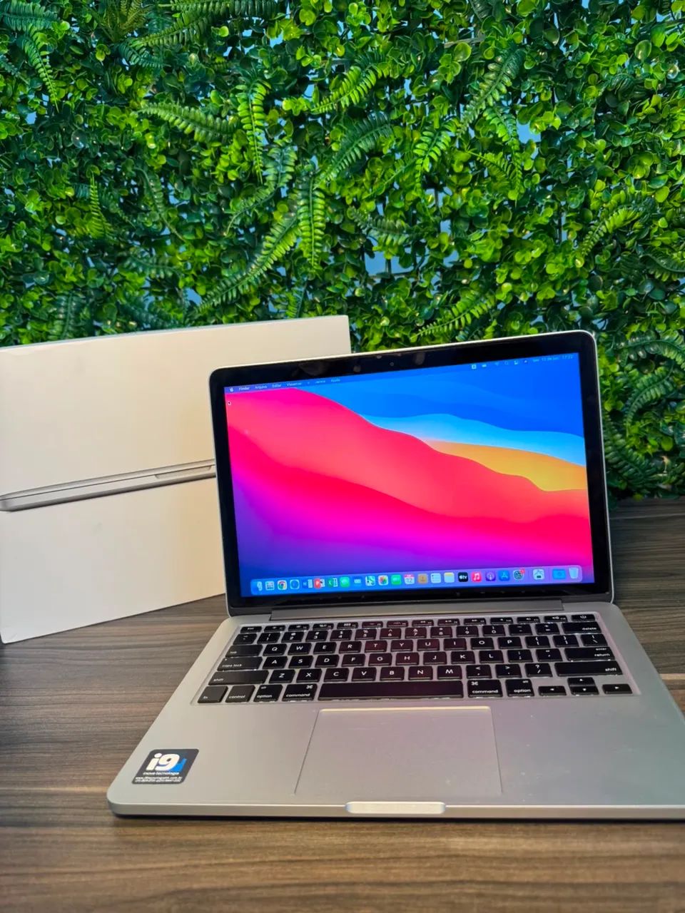 MacBook Pro 2013  A1502  Silver   Intel core i5 Dual-Core 2,4 GHZ   4GB DDR3 128GB SSD