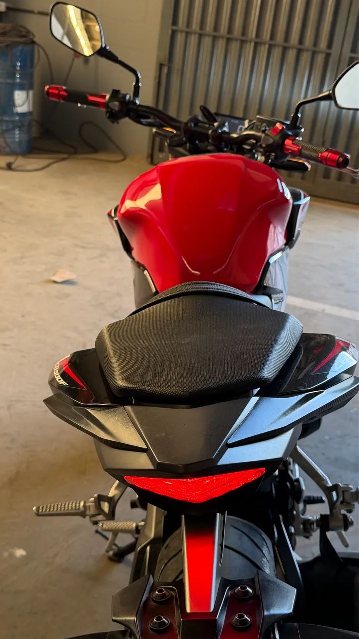 CB500F 2024 - Foto 3