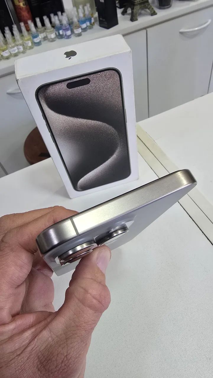 IPhone 15 Pro Max de 256GB zerado todo original  - Foto 4