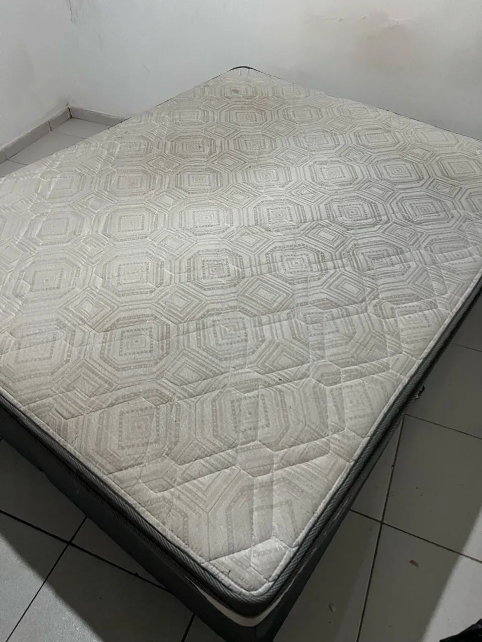 Cama Queen