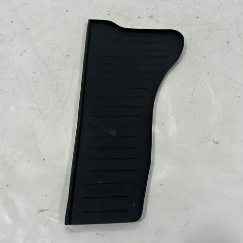 Borracha Tapete Porta Luvas Bmw 120i 2016 a 2018