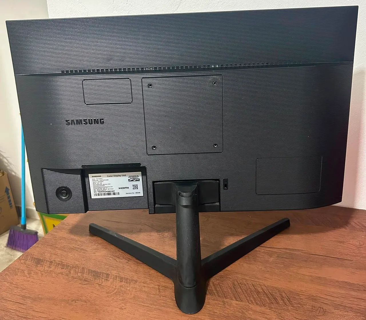 Monitor gamer Samsung modelo T350 24polegadas <br>modelo T350<br>24 polegadas - Foto 2