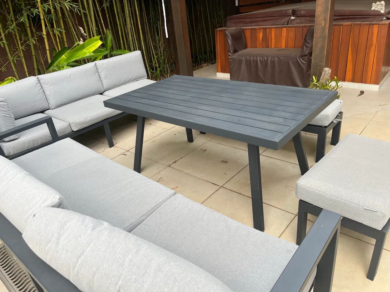Conjunto mesa e sofás  - Foto 4