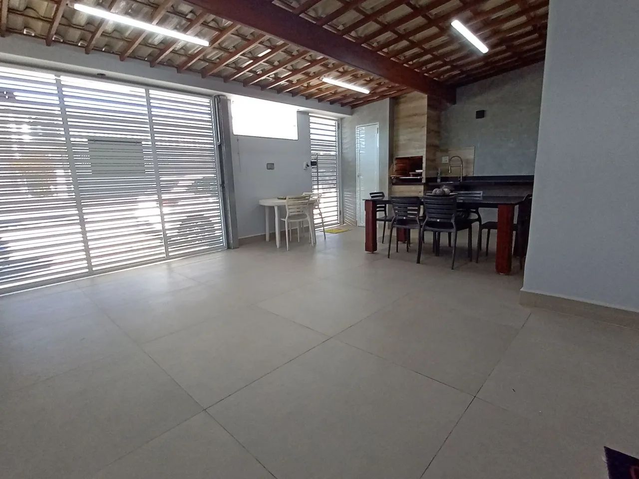 CASA LINEAR REFORMADA 2 QUARTOS 3 VAGAS RIO DAS OSTRAS - Foto 4