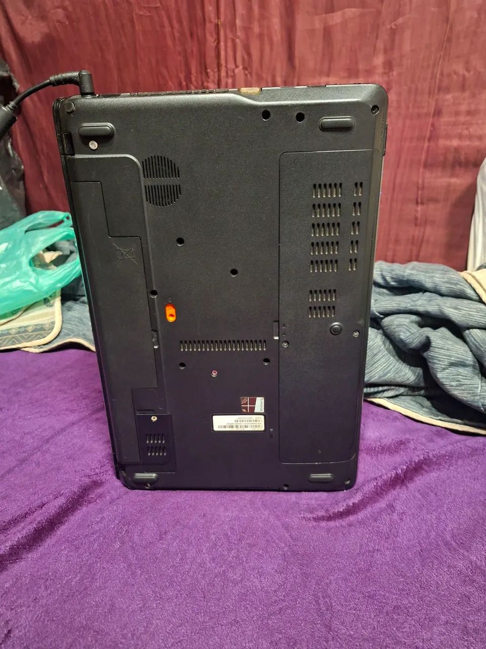 Notebook Acer  i3 2350M  - Foto 3