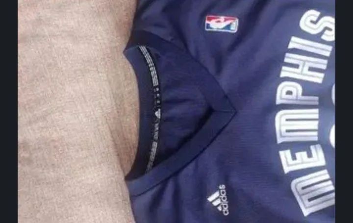 Camiseta  - Foto 3