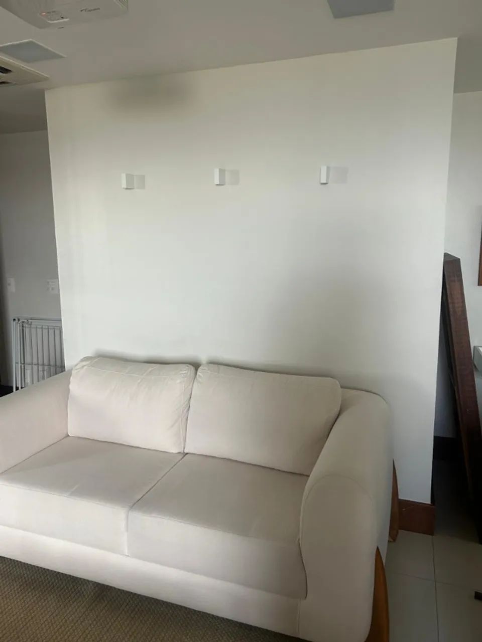 Sofá 2 lugares - Foto 2