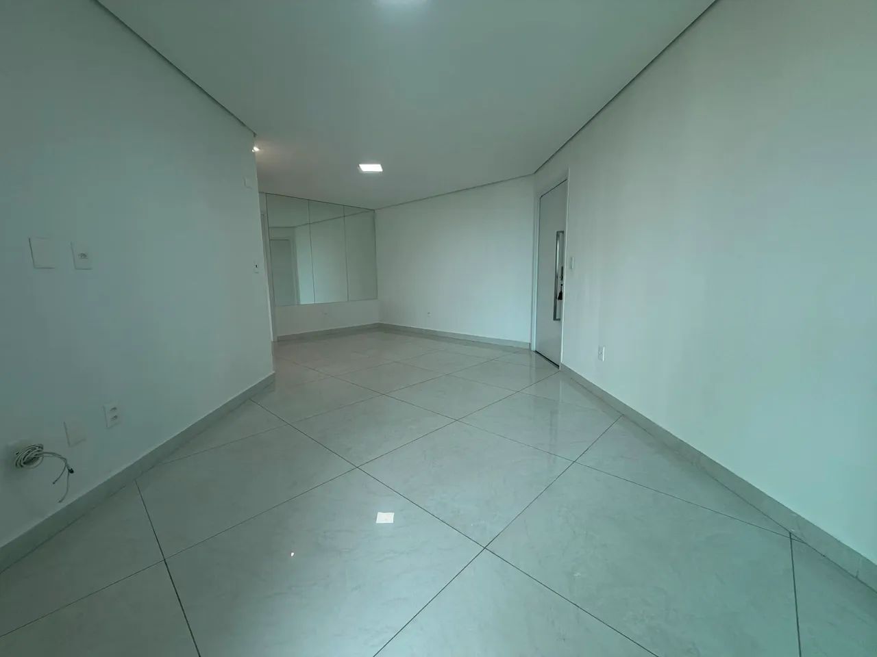 Miramar - apartamento - 03 Quartos com DCE - R$ 7.000 aluguel.  - Foto 2