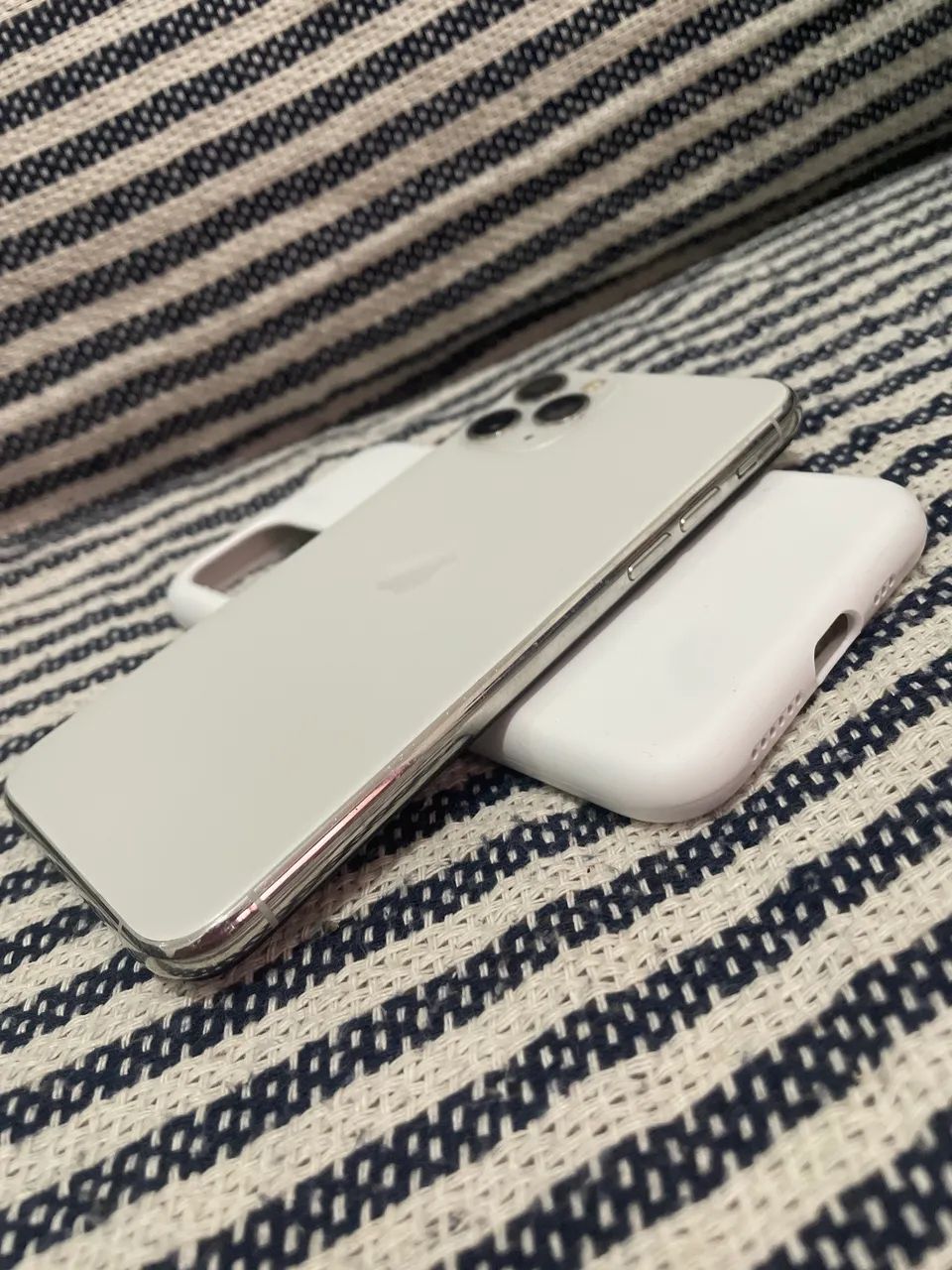 iPhone 11 Pro 512gb - Foto 4