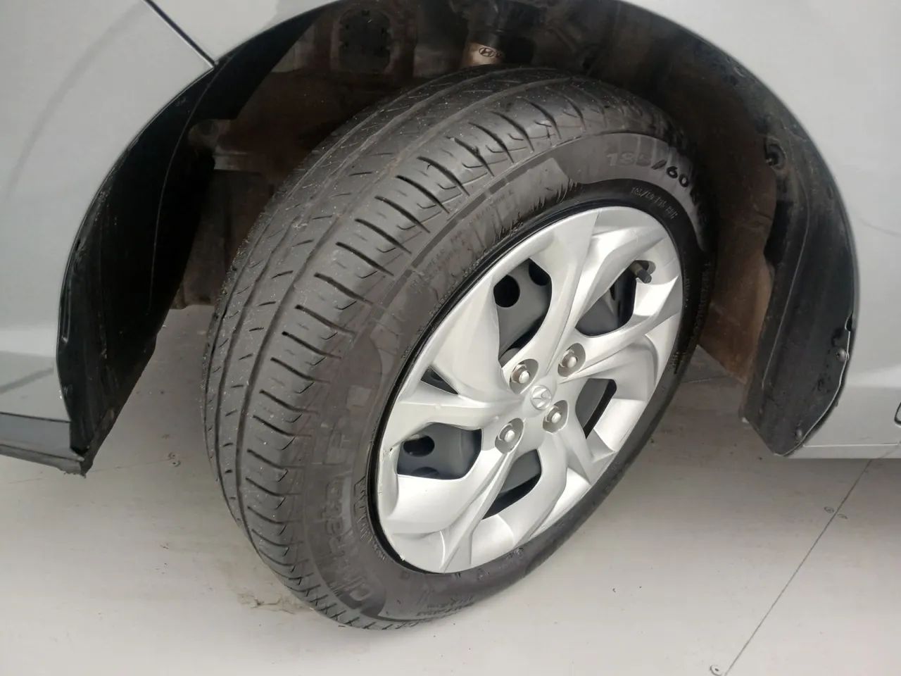 Hyundai HB20 Comfort 1.0 Flex 12V Mec., foto 11 de 18