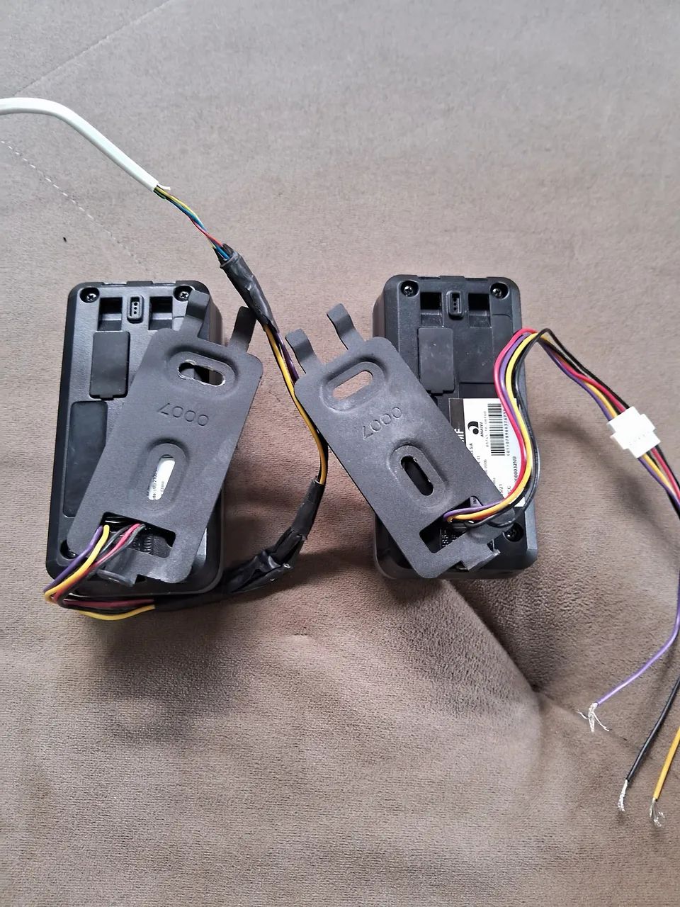 Leitor digital64962128145922122