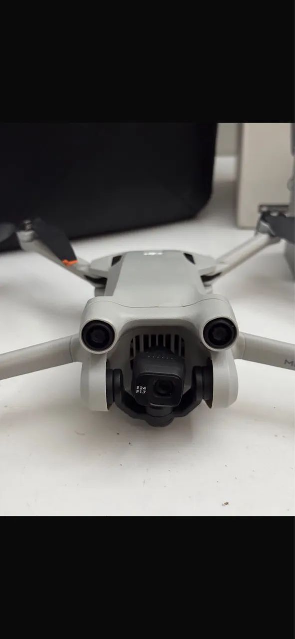 Drone DJI Mini 3 Pro Fly more combo (2 baterias) Controle com tela! - Foto 4