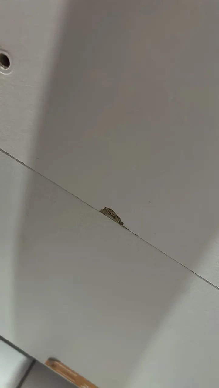 Vendo esse berço,com poucas marcas de uso  - Foto 3