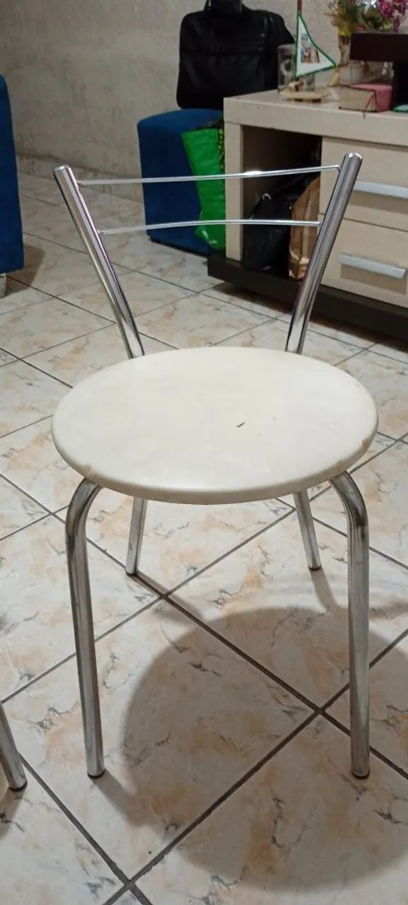 Banquetas cromadas 70 reais cada