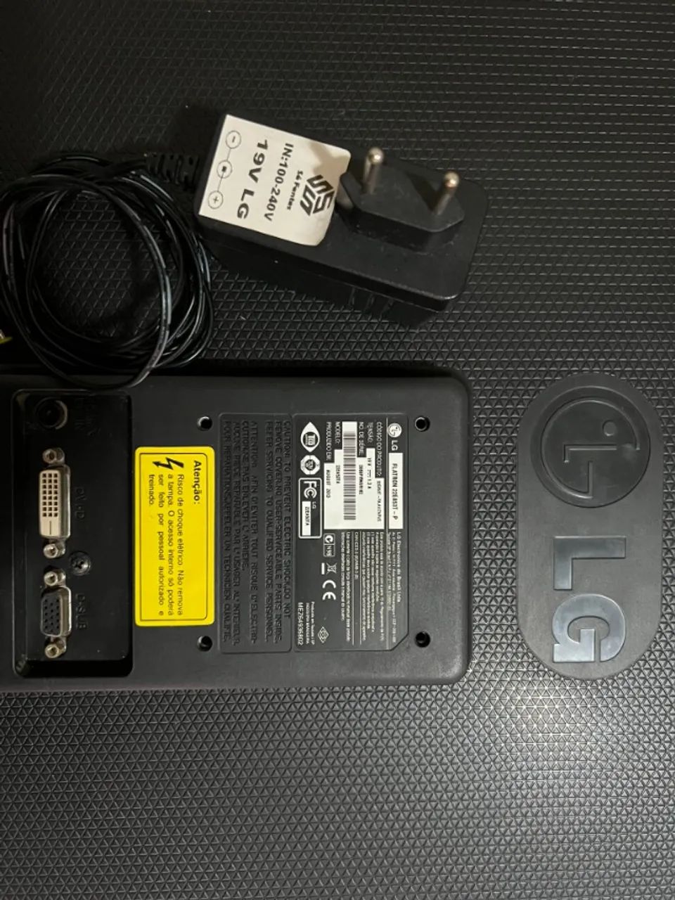 Monitor LG Flatron 22EA53T - Com Defeito - Foto 3