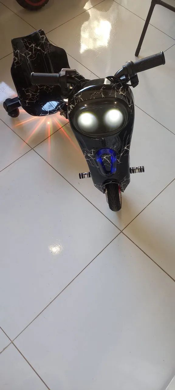 Triciclo Elétrico Drifit 