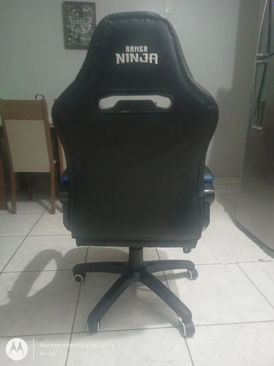 Vendo cadeira de escritório gamer 