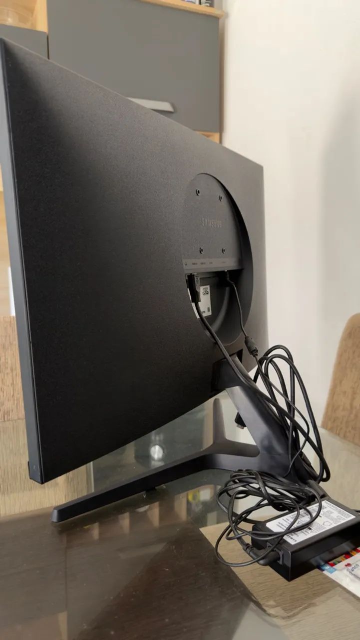 MONITOR 28? 4k 60hz SAMSUNG - Foto 2