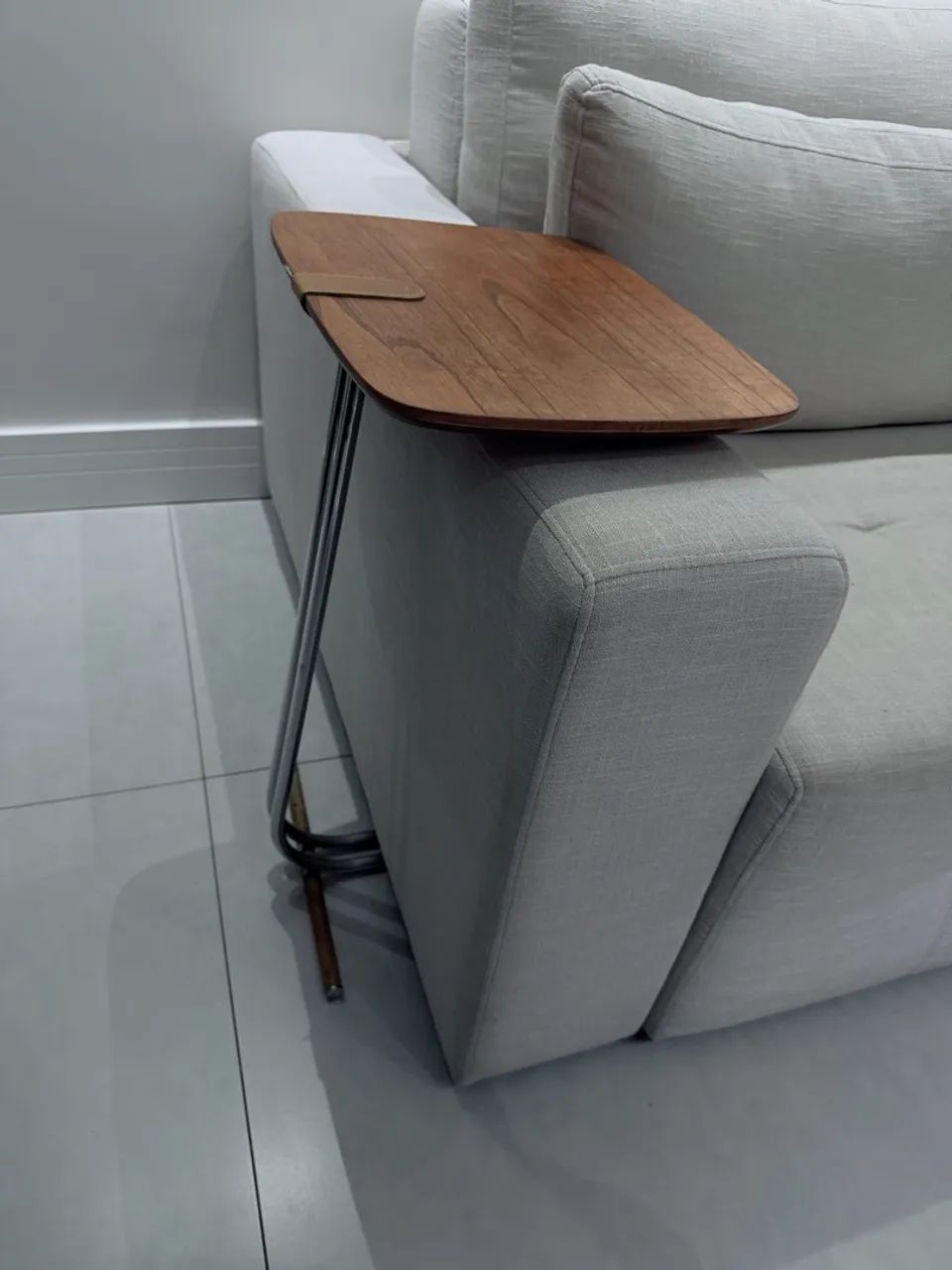 Mesa auxiliar lateral
