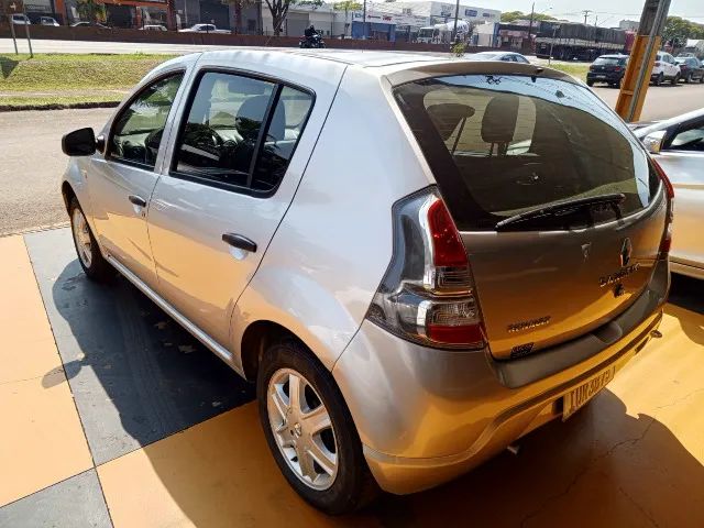Renault Sandero Expression Hi-flex 1.6 8V 5P 2014 - Foto 2