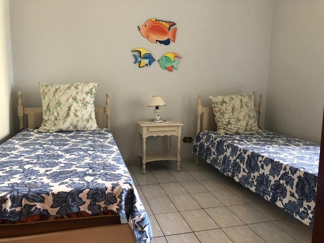 Amplo apartamento a 150m do mar - Foto 17