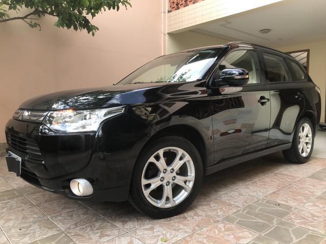 Mitsubishi Outlander 2,0 Aut Cvt 2014 B couro Revisado Laudo - Foto 2