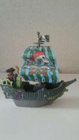 Brinquedo Barco Pirata