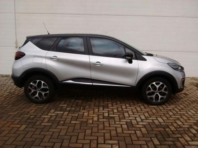 RENAULT CAPTUR INTENSE 2.0 16V AT FLEX Prata 2017/2018 - Foto 9