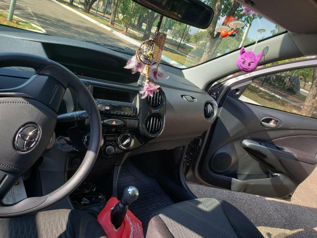 Carro - Foto 2
