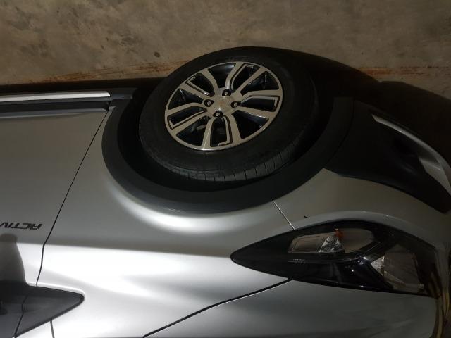 Vendo Ônix Atractive 17/17 automático - Foto 4