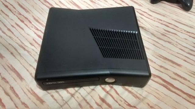 Console Xbox 360 com defeito