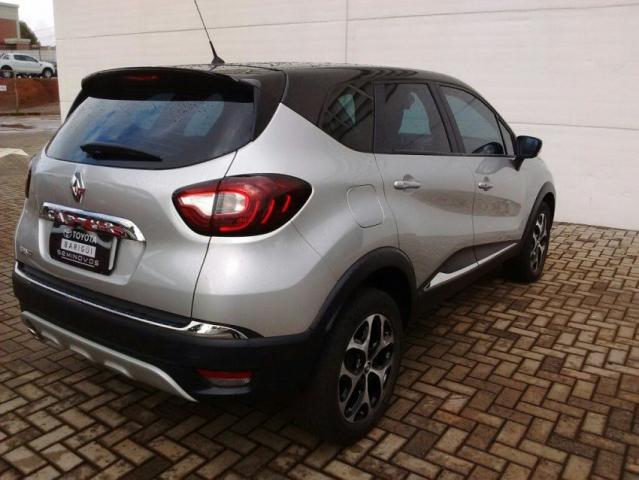 RENAULT CAPTUR INTENSE 2.0 16V AT FLEX Prata 2017/2018 - Foto 4