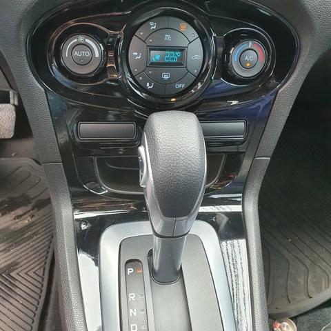 Super oferta Fiesta Sedan Titaniun ano 2014 completo apenas 40000km - Foto 4