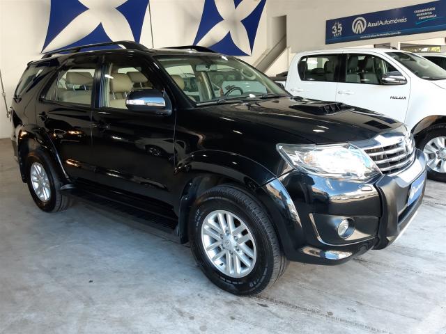 TOYOTA HILUX SW4 2011/2012 3.0 SRV 4X4 7 LUGARES 16V TURBO INTERCOOLER DIESEL 4P AUTOMÁTI - Foto 6