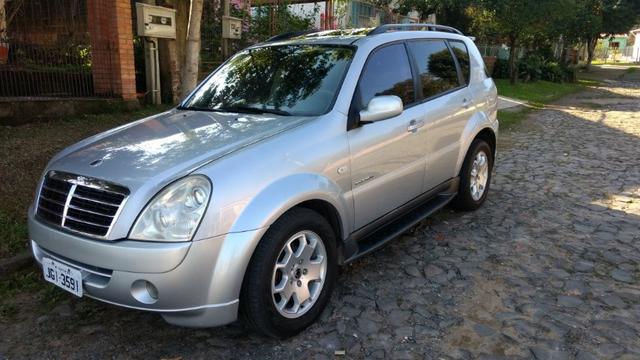 Abaixo da Fipe !!!!!!Rexton II, ótimo estado!