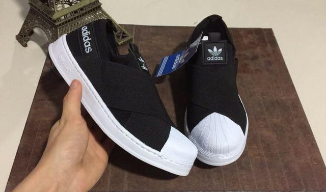 Tênis Adidas Slip On - Foto 3