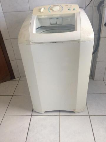 Vende maquina de lavar Eletrolux
