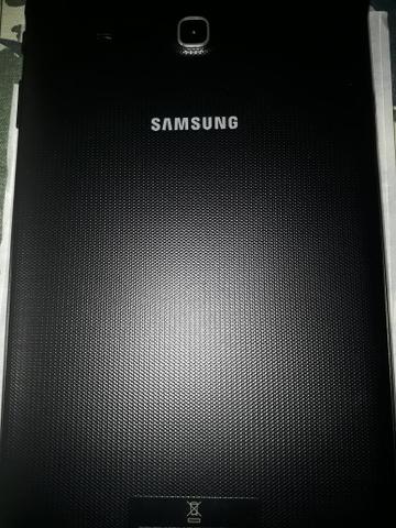 Tablet Tab E tela 9.6. 8 GB mais cartão com 64 GB - Foto 2
