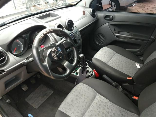 Ford Fiesta Sedan 1.6 Completo - 2012 - Foto 11