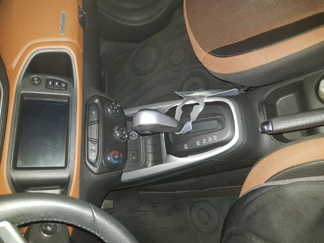 Vendo Ônix Atractive 17/17 automático - Foto 10