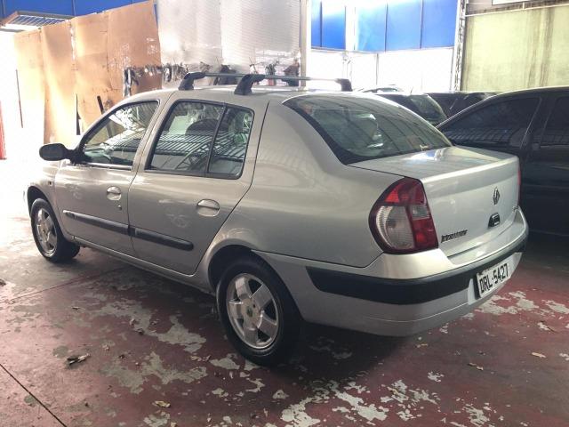 Clio Sedan Abx da tabela - Foto 3