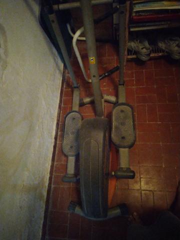 Máquina Elíptica - Foto 4