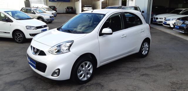 NISSAN MARCH 2016/2016 1.0 SV 12V FLEX 4P MANUAL - Foto 2