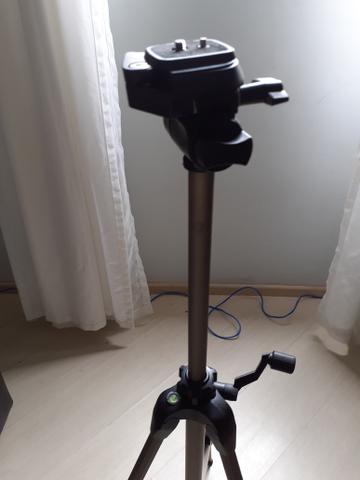 Suporte para câmera fotográfica tripé