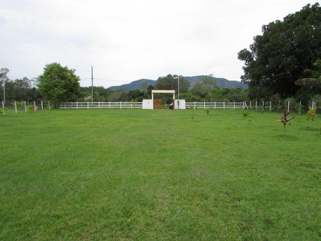 Caetano Imóveis - Sítio jardinado com casa nova (aceita carta de crédito bancário) - Foto 9
