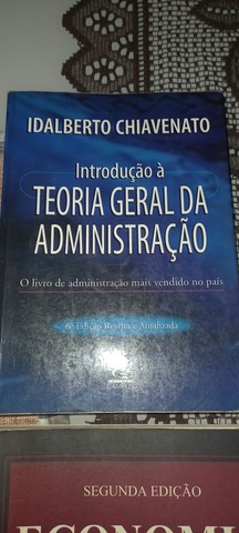Livros de Faculdade e Leitura