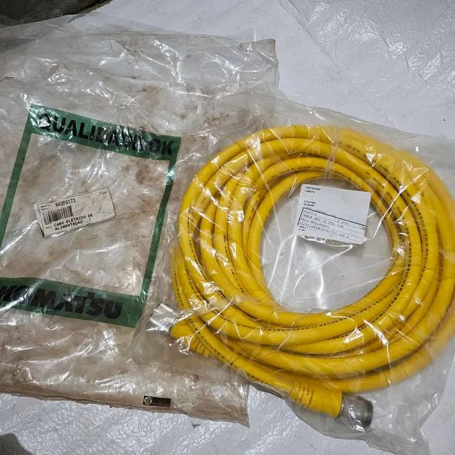 Equipamentos komatsu caterpillar  cabo eletrico alimentacao 4286173 - Foto 6