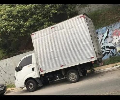 Mudança e Transporte 24 Horas - Serviços - Cajazeiras V, Salvador